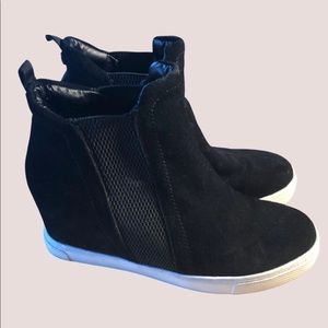 Steve Madden Wedge Sneakers. Worn a few times.